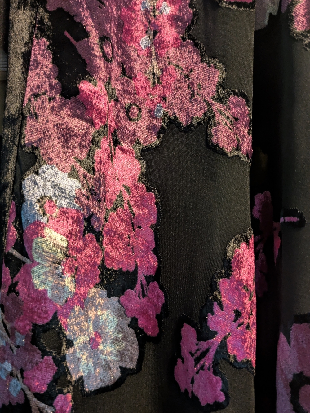 J.Jill Floral Ruana in Black & Pink/Plum NWT - Picture 3 of 4